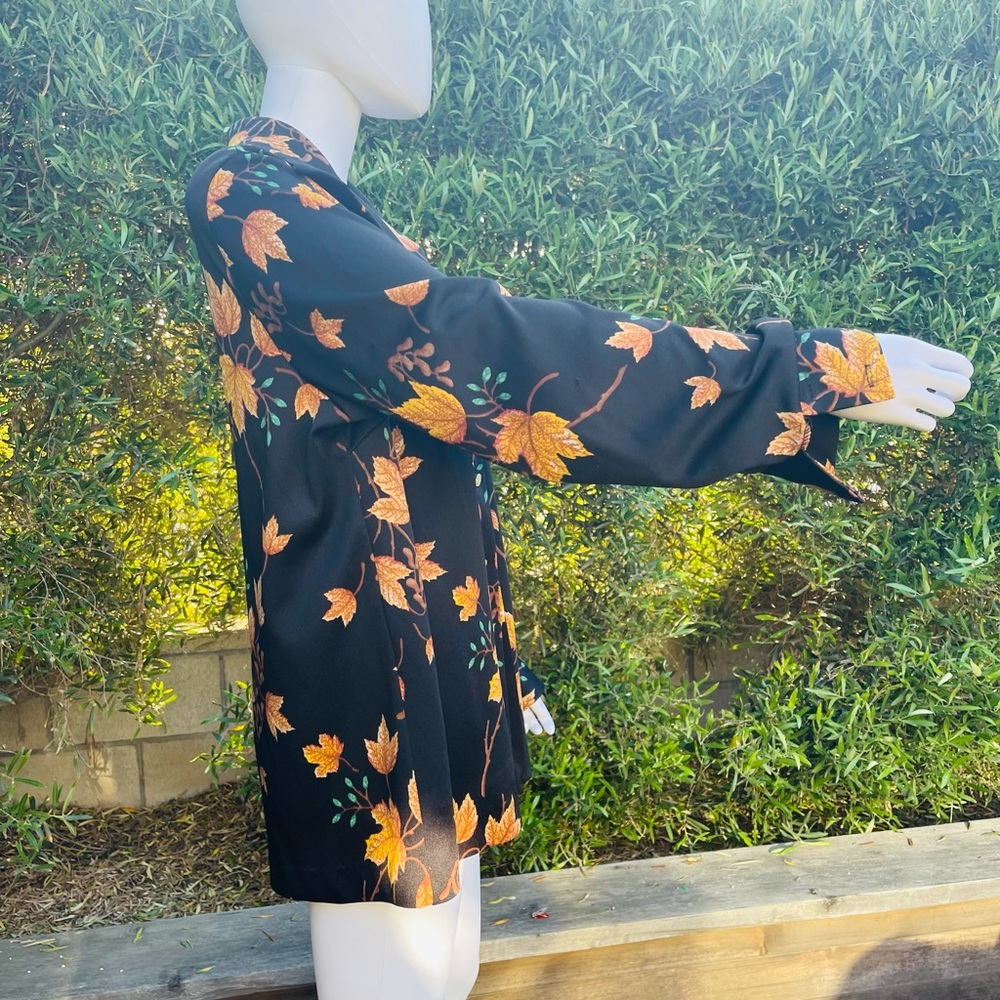 Vintage Polyester Button Down With Maple Leaves - image 4